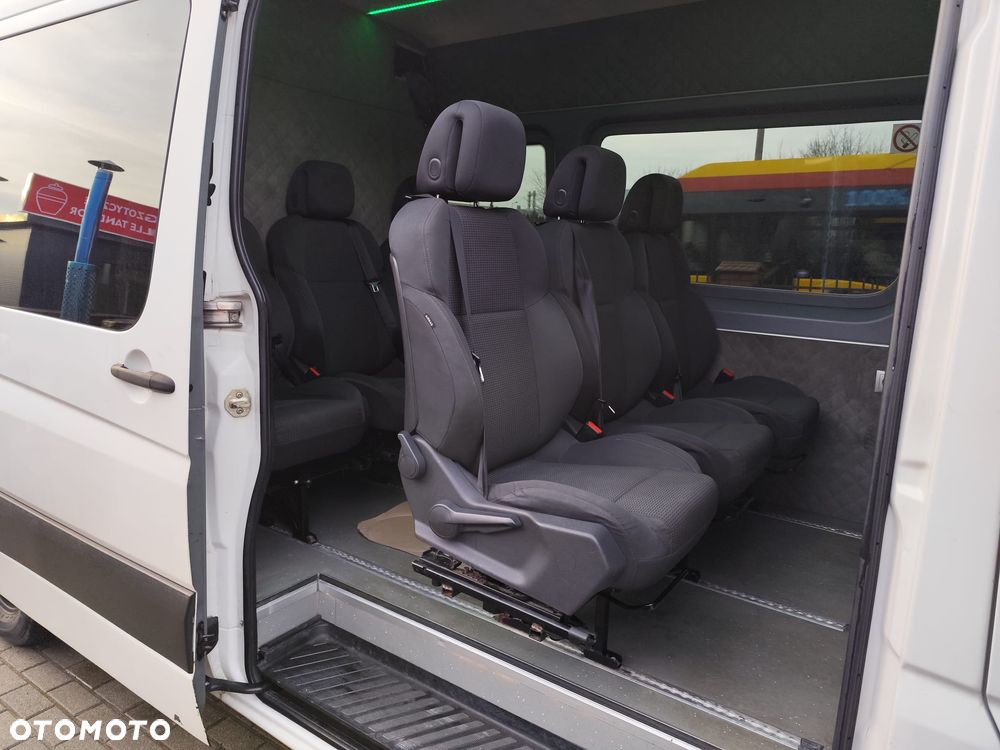 Volkswagen CRAFTER - 11