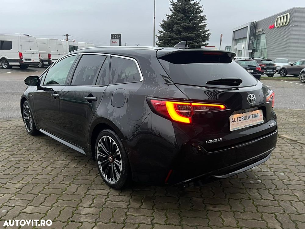 Toyota Corolla TS 2.0 184cp Hybrid Exclusive - 6
