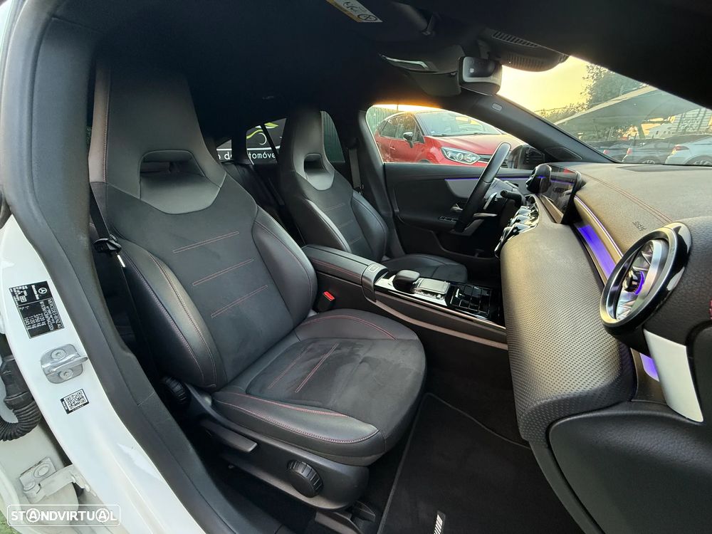 Mercedes-Benz CLA 200 d Shooting Brake AMG Line Aut. - 36