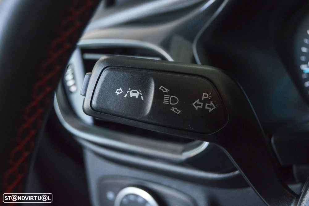 Ford Fiesta 1.0 EcoBoost ST-Line - 34