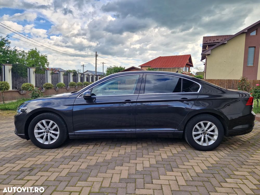 Volkswagen Passat 2.0 TDI DSG Comfortline - 20