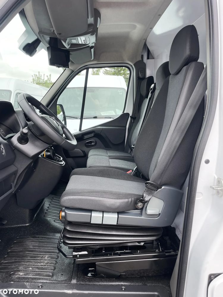 Renault Master - 15