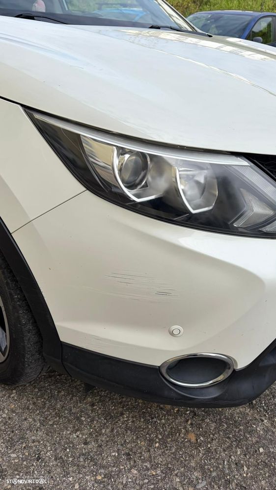 Nissan Qashqai 1.5 dCi N-Connecta - 6