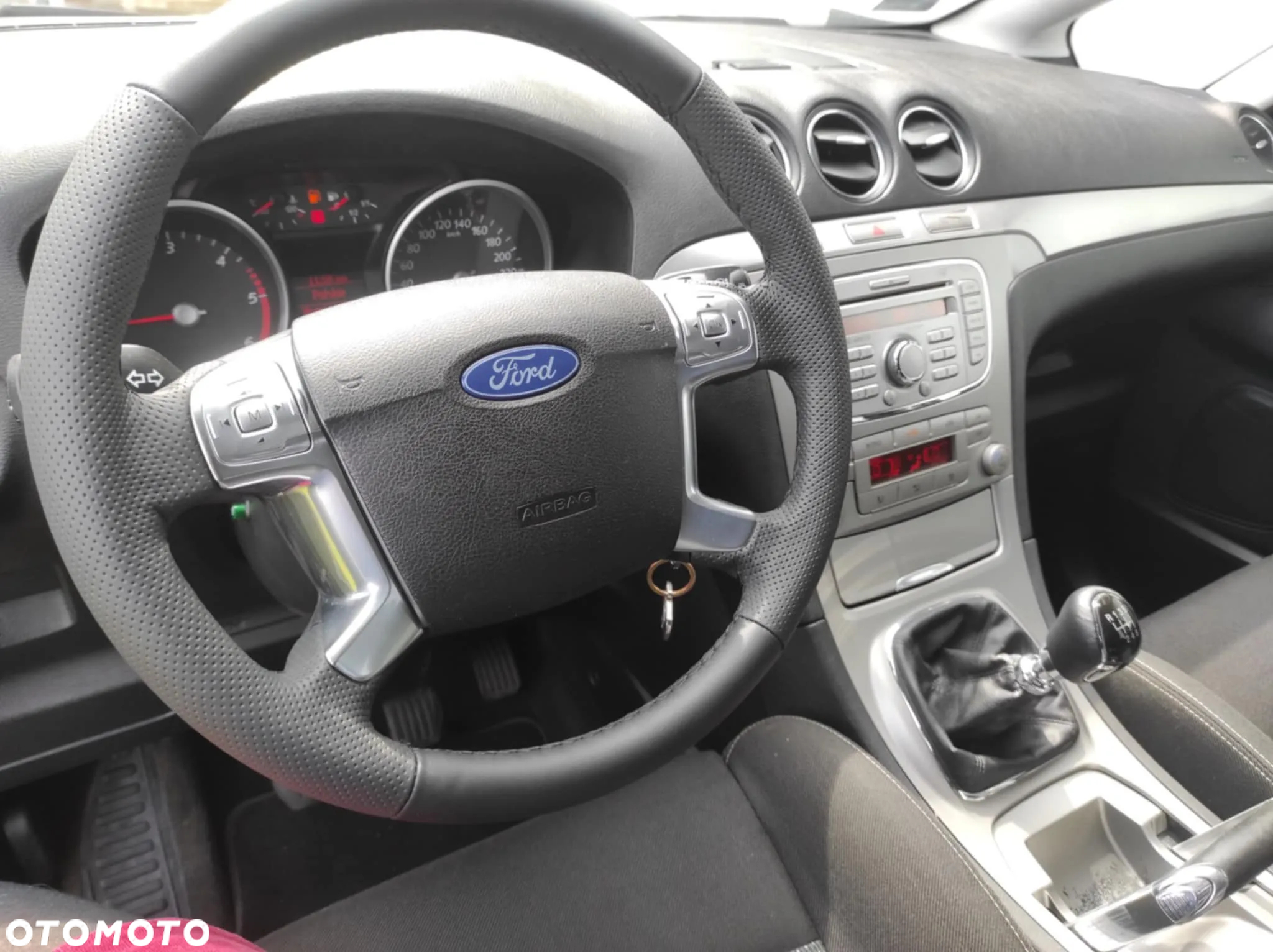 Ford S-Max 2.0 TDCi Ambiente - 17