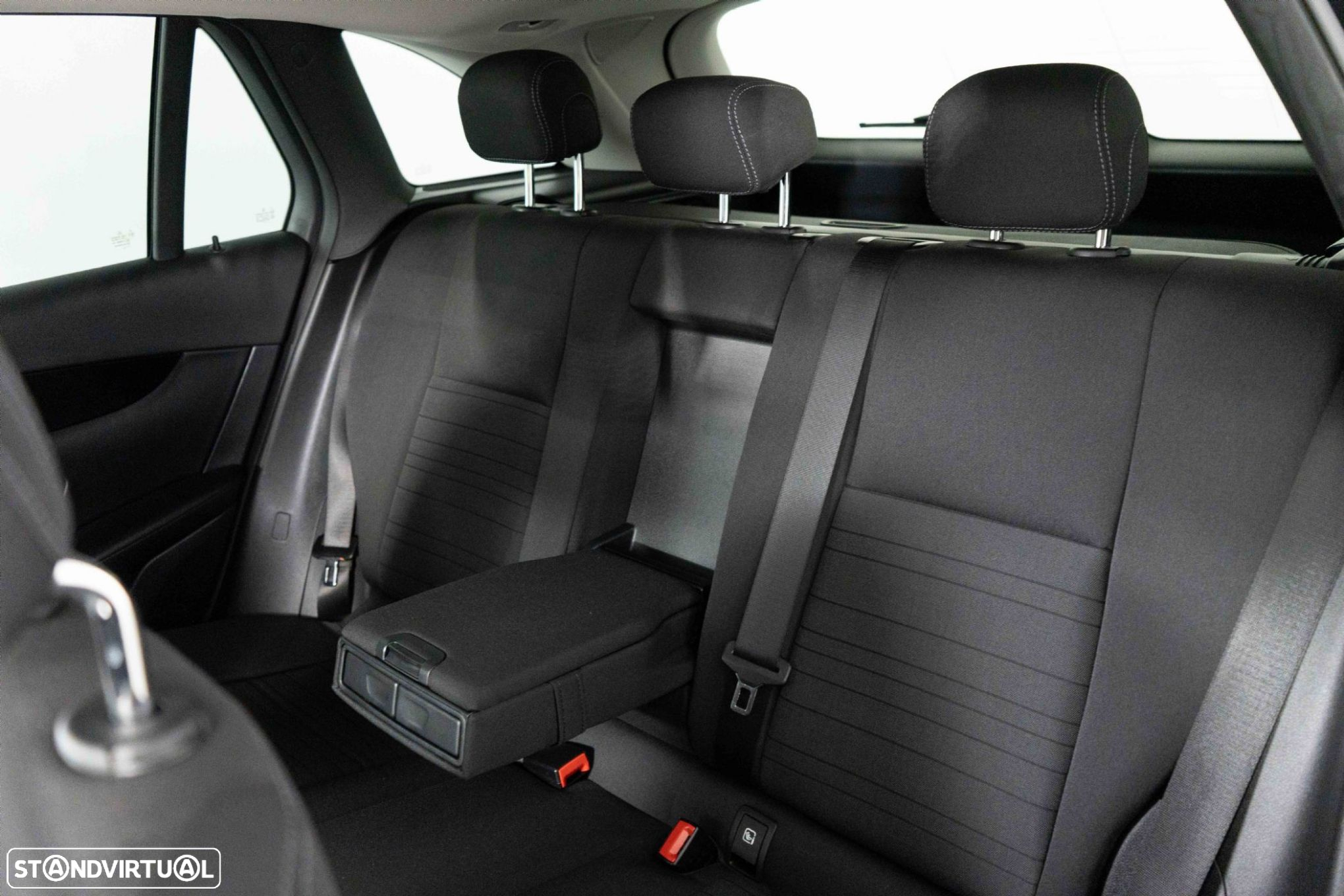 Mercedes-Benz GLC 300 - 9