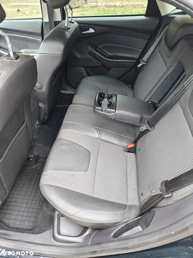 Ford Focus 1.0 EcoBoost Titanium - 14