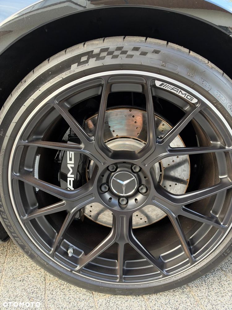 Mercedes-Benz AMG GT 63 4Matic+ - 21