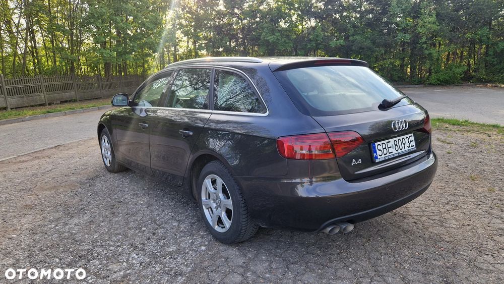 Audi A4 Avant - 6