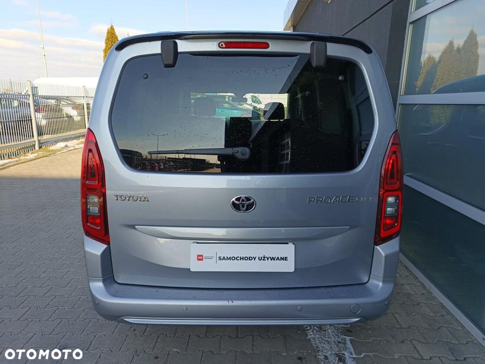Toyota Proace City Verso - 9