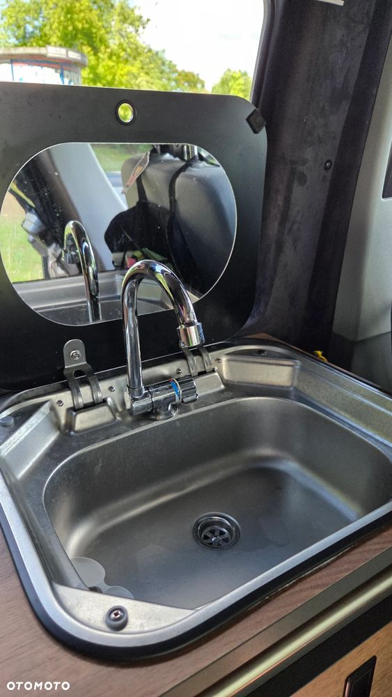 Volkswagen T5 - 17