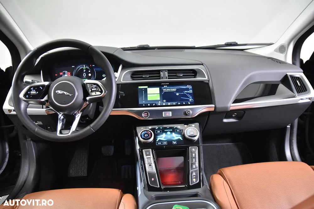 Jaguar I-Pace - 9