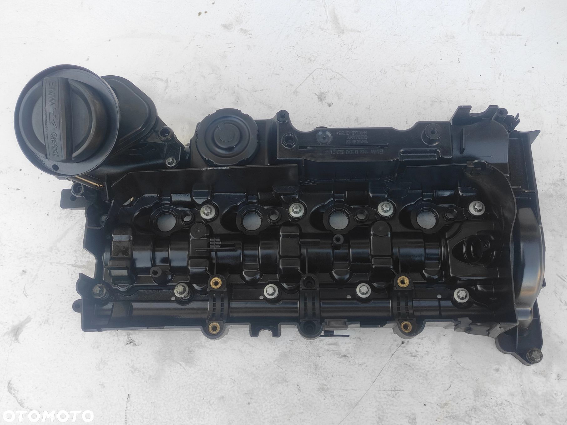 POKRYWA ZAWORÓW N47D20C 8570828 - 1