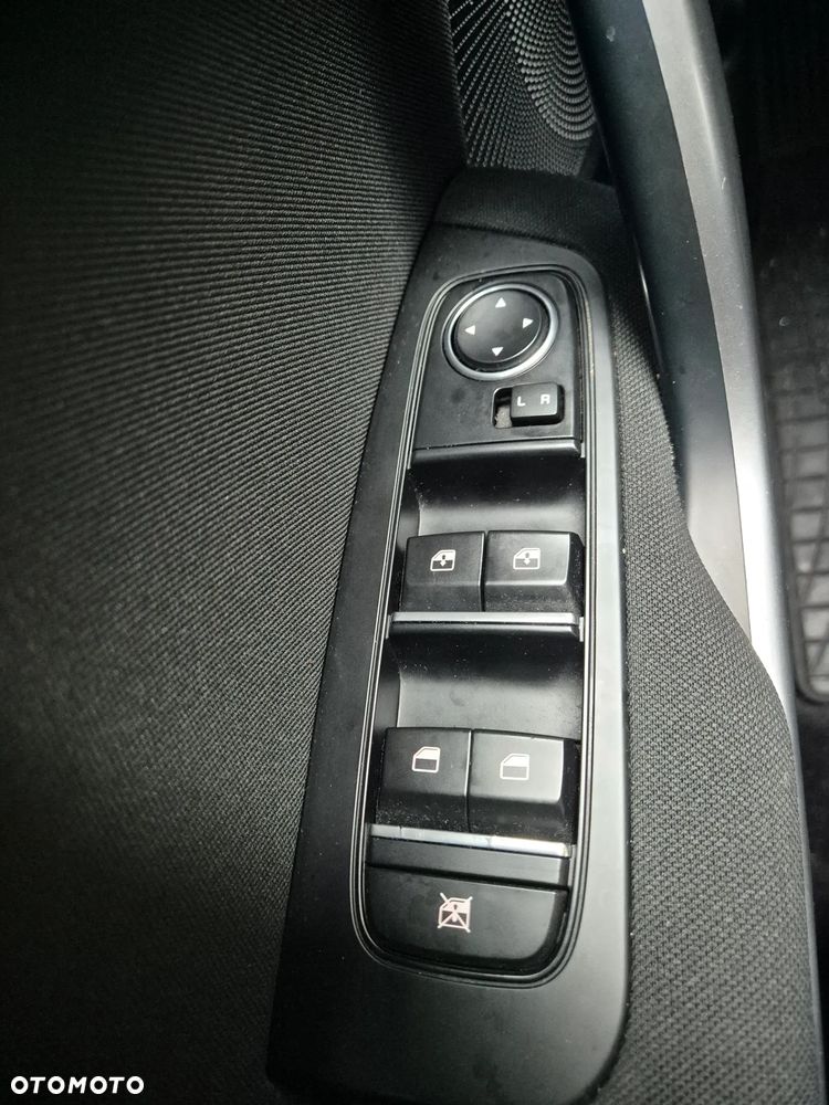 Kia Ceed 1.5 T-GDI M - 13