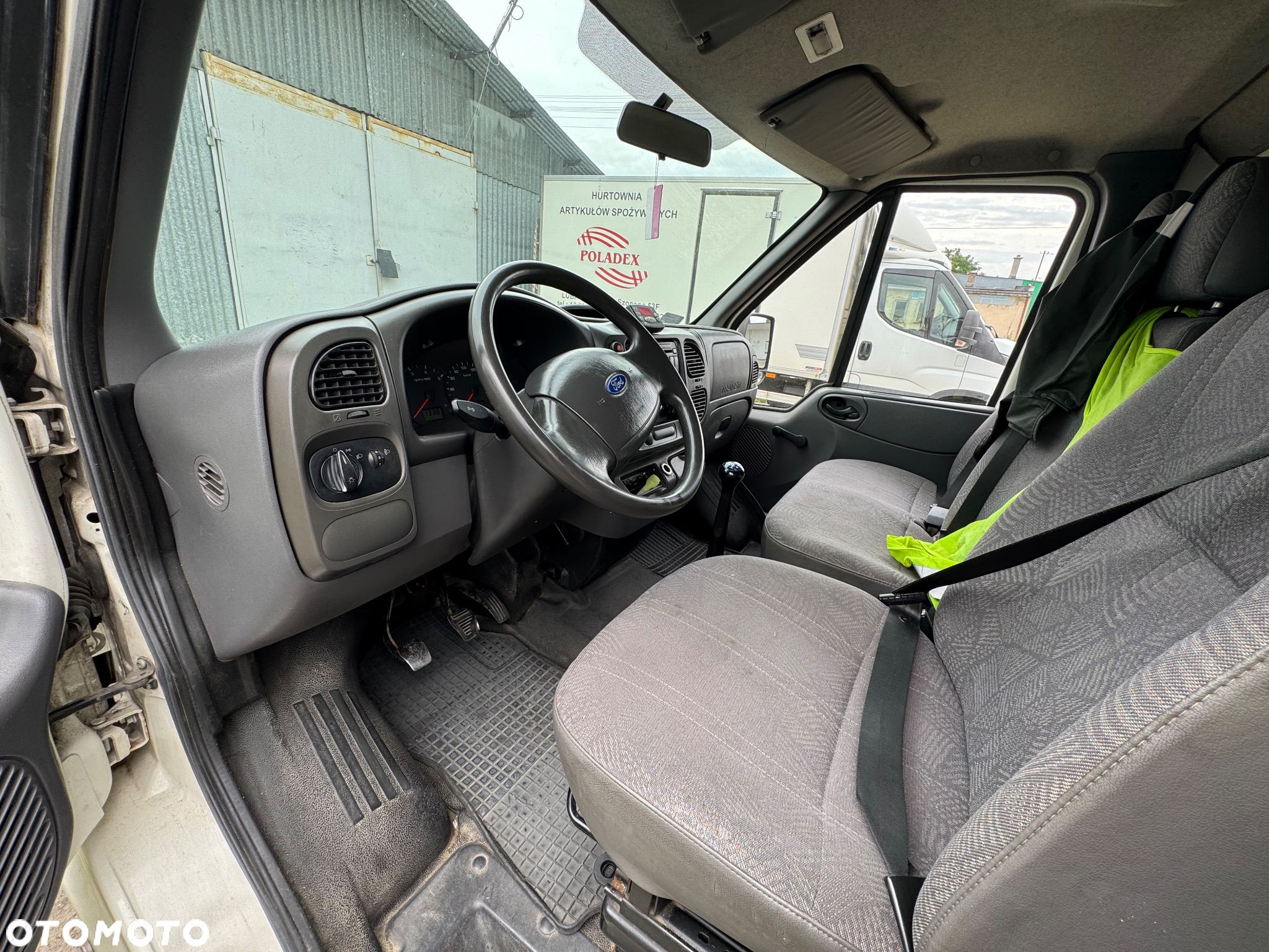 Ford Transit - 9