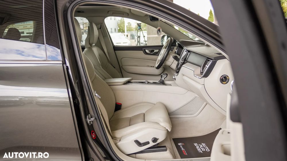 Volvo XC 60 D4 AWD Inscription - 33