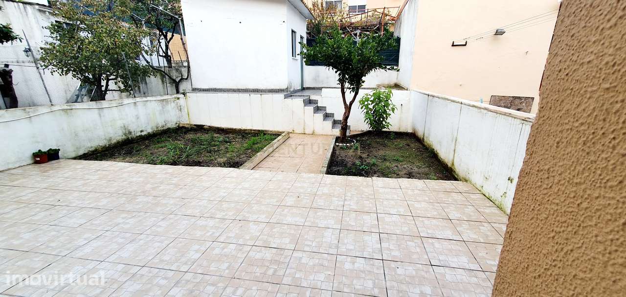 Moradia T3 remodelada - Grande imagem: 2/24