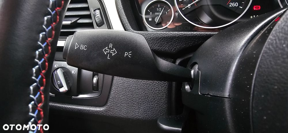 BMW Seria 3 - 32