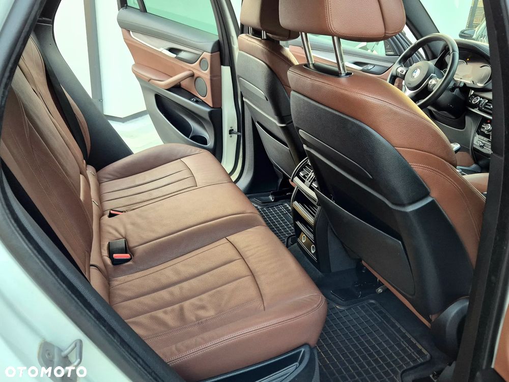 BMW X6 - 25