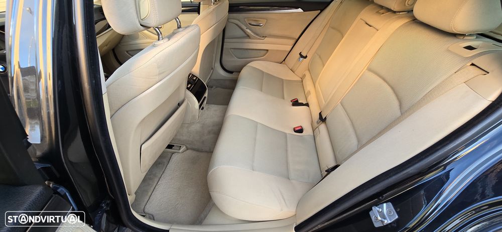 BMW 520 d Touring Aut. Modern Line - 23