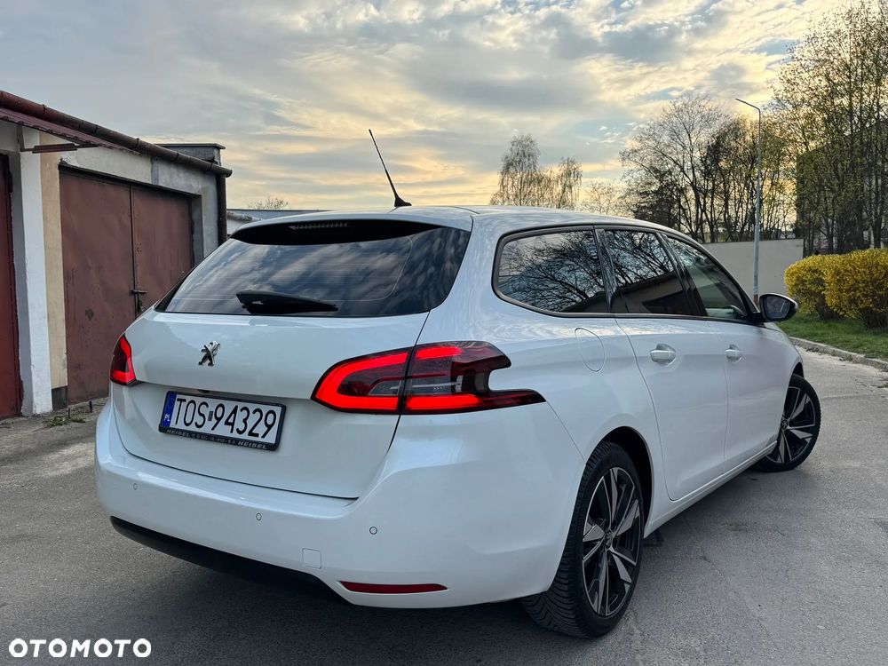 Peugeot 308 1.6 e-HDi Allure S&S - 6