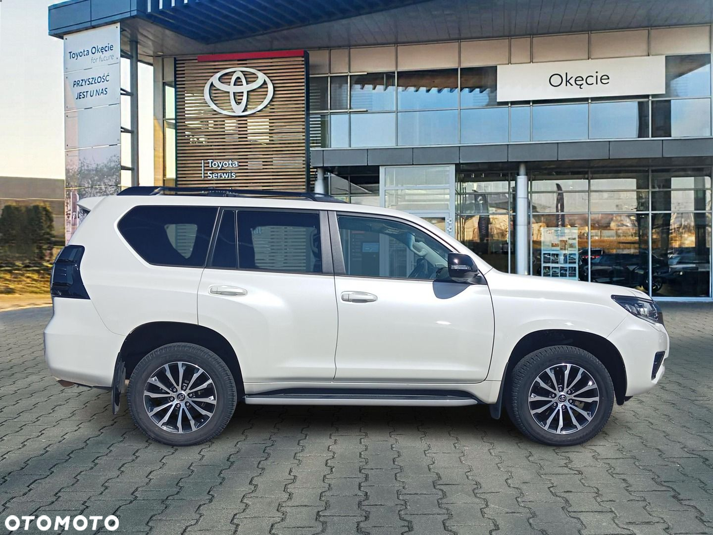Toyota Land Cruiser LC 2.8 D-4D Executive - 8