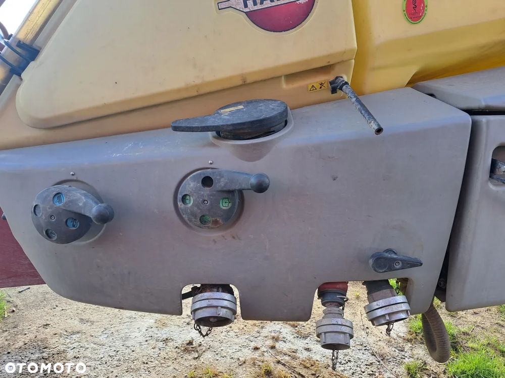 Hardi Commander 7000. 36 HAZ - 11