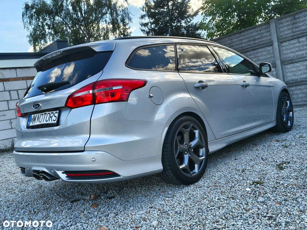 Ford Focus 2.0 TDCi ST - 7