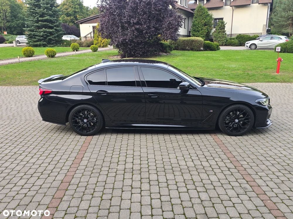 BMW Seria 5 520d M Sport sport - 6