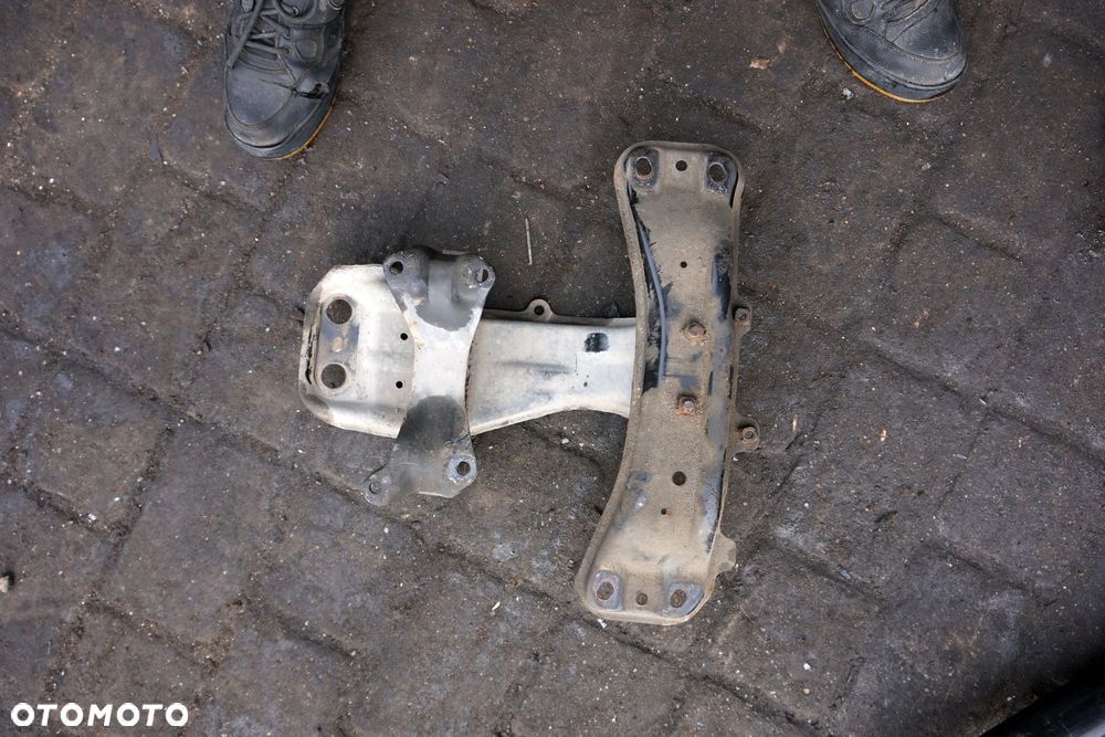 ŁAPA WSPORNIK OUTBACK IV BR 2.0 D 41011AG060 41012AJ020 SUBARU 2009-2014 - 1