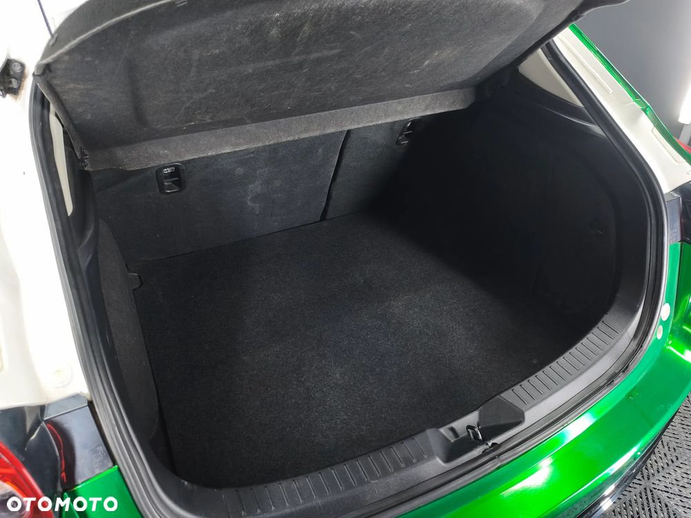 Mazda 3 2.0 Skypassion i-Eloop - 19