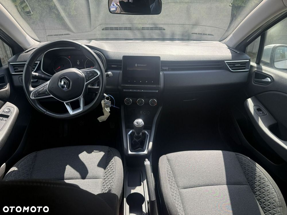Renault Clio - 7