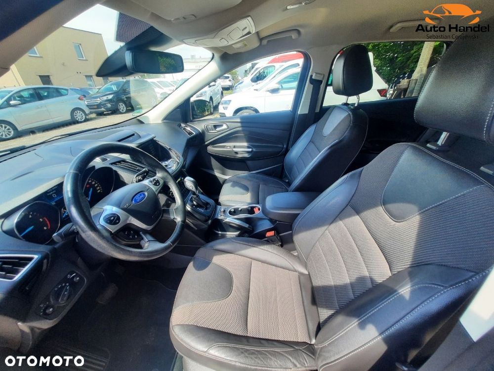 Ford Kuga 2.0 TDCi 4WD Titanium - 28