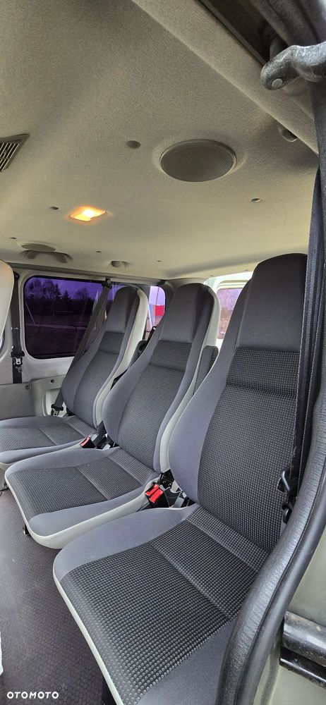 Opel Vivaro L2H1 2.9t - 10