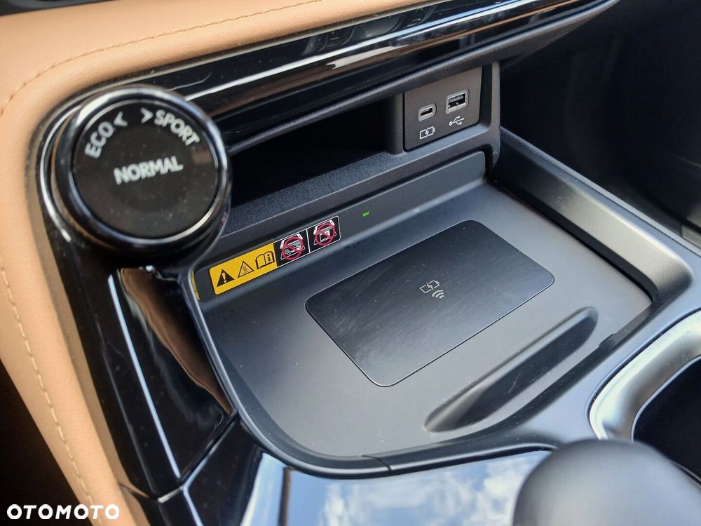 Lexus NX 350h Omotenashi AWD - 22