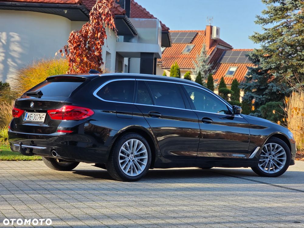 BMW Seria 5 530i xDrive Luxury Line sport - 6