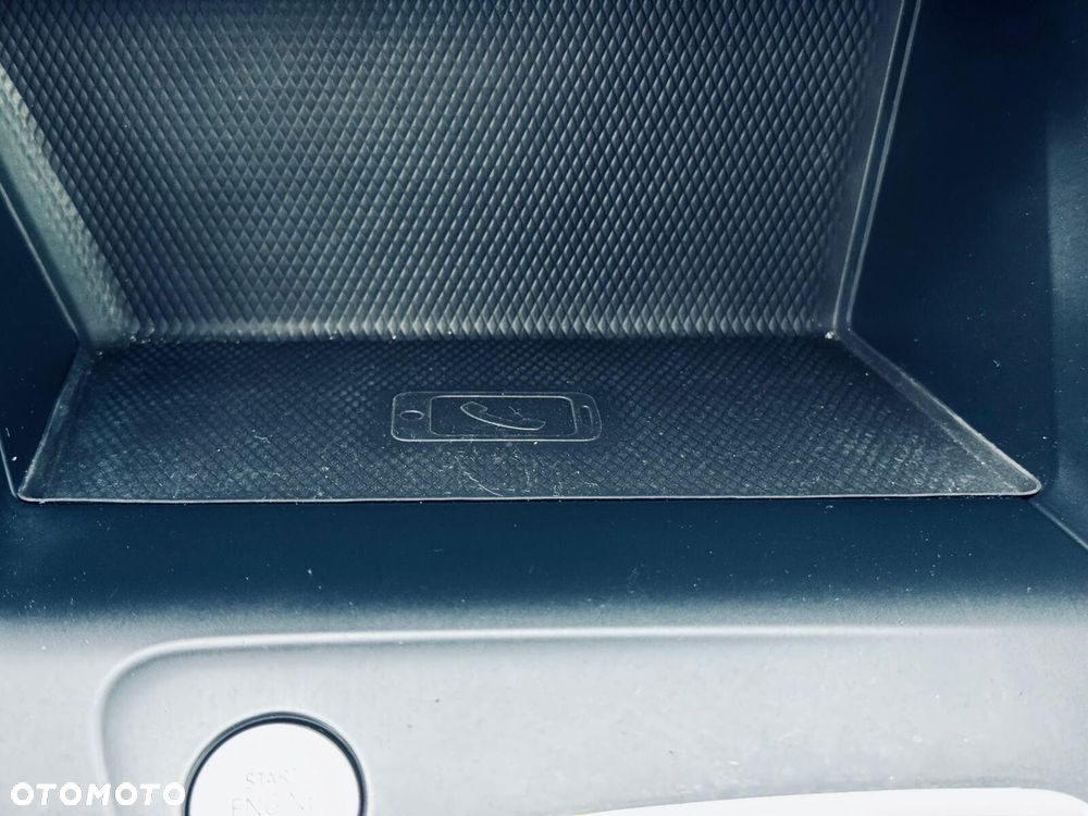 Volkswagen Golf Variant 2.0 TDI Life - 31