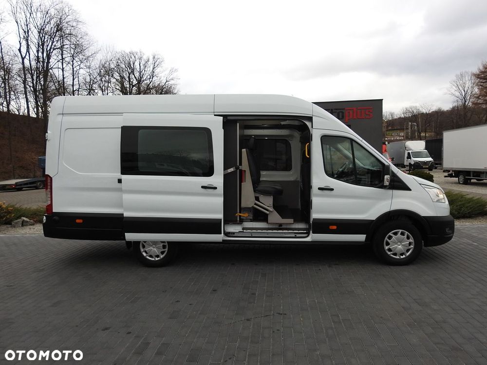 Ford TRANSIT FURGON BRYGADÓWKA  6 MIEJSC TEMPOMAT KLIMATYZACJA  185KM - 9