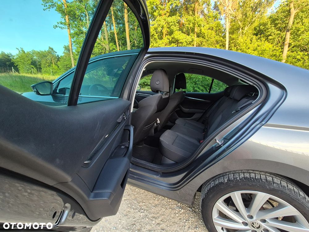 Skoda Octavia 1.5 TSI ACT Ambition - 12