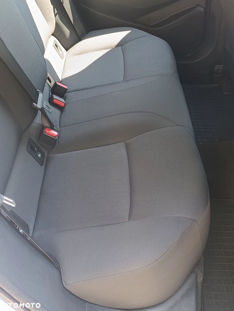 Toyota Corolla 1.2 T Active - 15