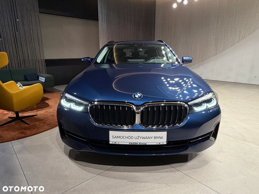 BMW Seria 5 2020 photo 5