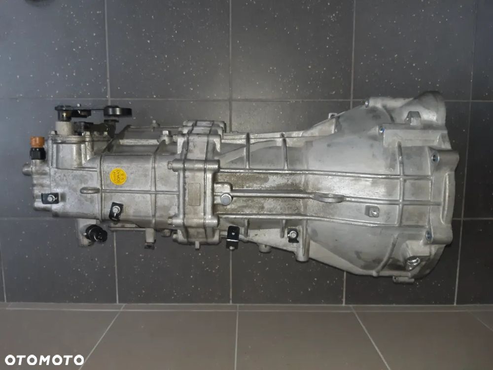 Skrzynia Biegów HYUNDAI H350 2.5 43000-59001 T45S6 - 3