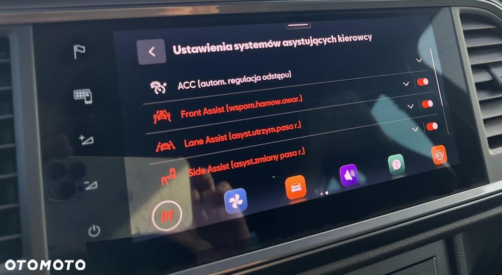 Cupra Ateca 2.0 TSI 4Drive VZ DSG - 11