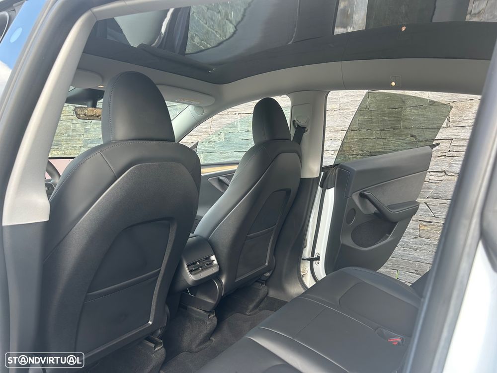 Tesla Model Y Tração Traseira - 18