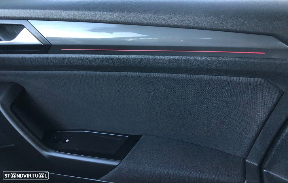 VW T-Roc 1.5 TSI Sport DSG - 35