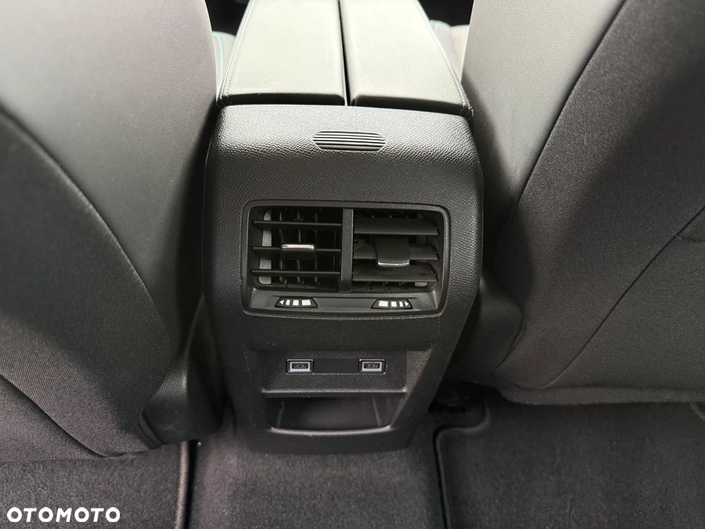Peugeot 308 PureTech 130 Allure Pack - 31