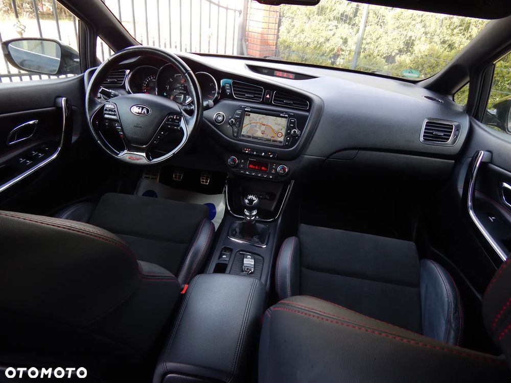 Kia Ceed 1.6 T-GDI GT-Challenge - 15