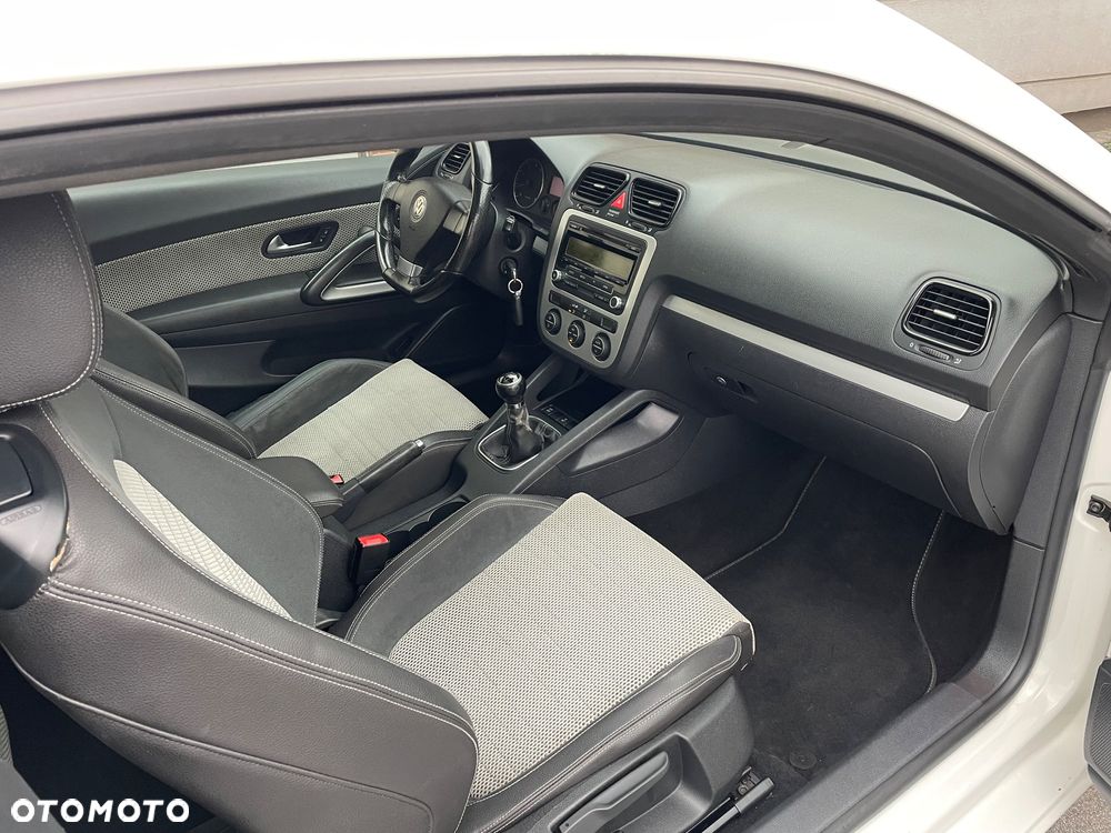 Volkswagen Scirocco 1.4 TSI Match - 15