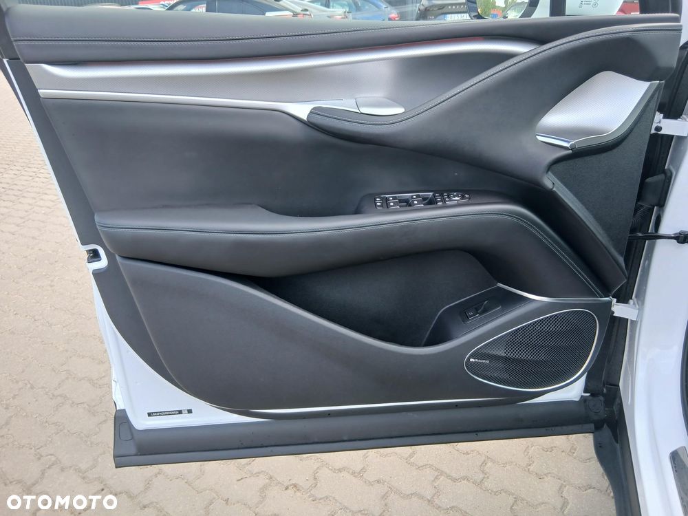 BYD Sealion 7 91.3kWh Excellence AWD - 15