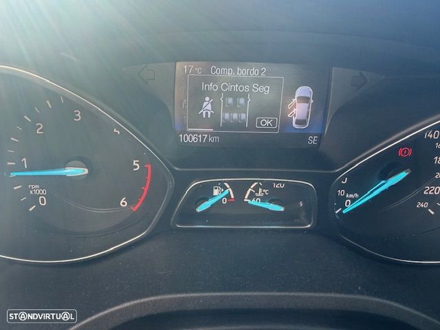 Ford Kuga 1.5 TDCi ST-Line Limited Edition - 13