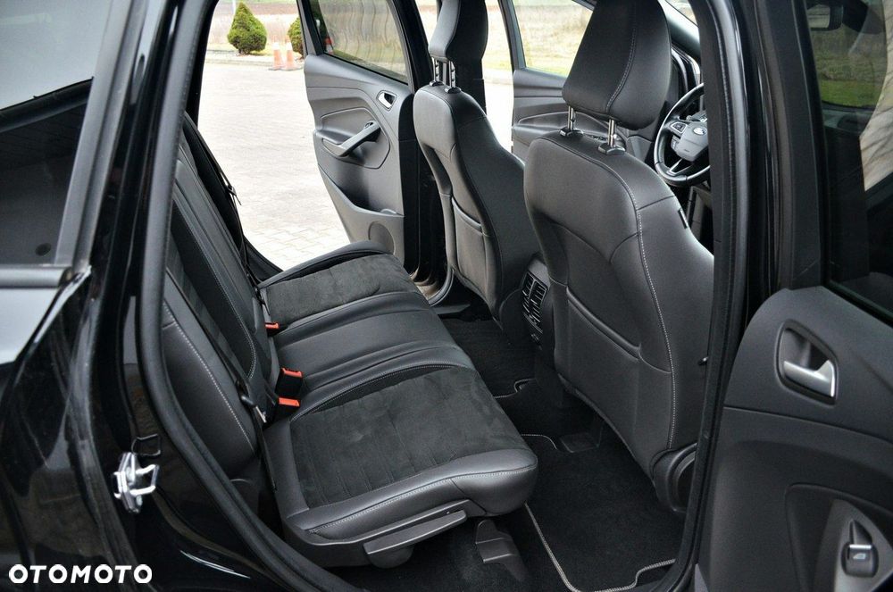Ford Kuga - 23